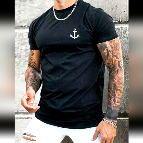 Mens size L fashion shirt Brand New - Picture 1 of 2